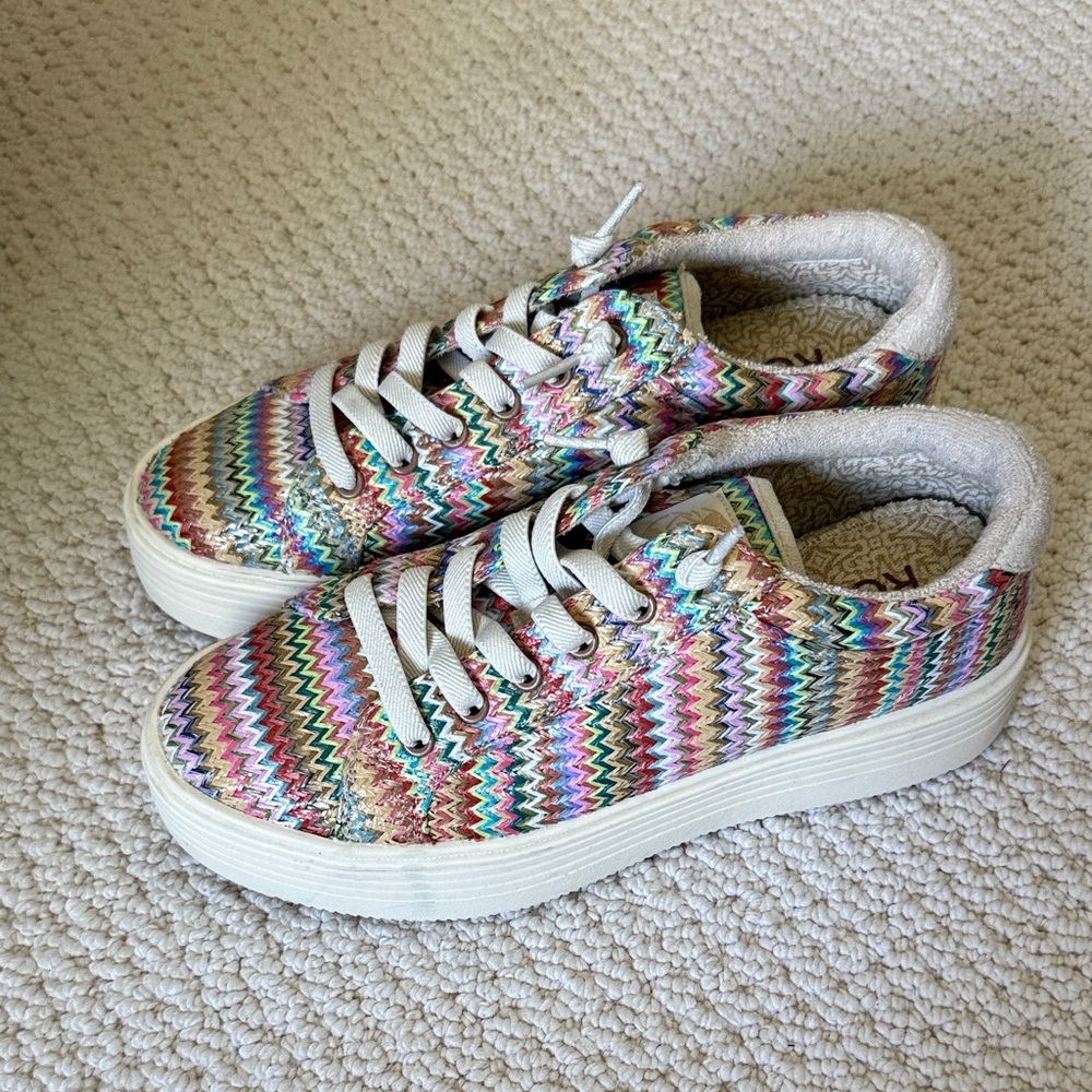 Printed platform sneakers - never worn